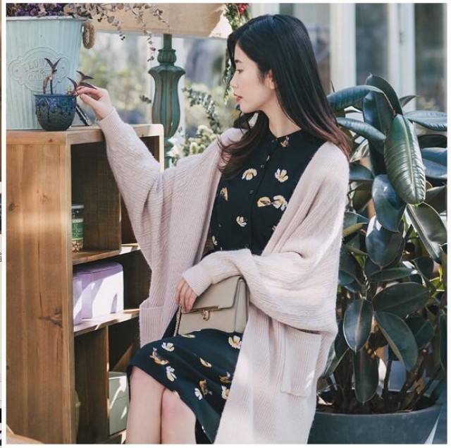 [해외] 여성 봄 신상 가오리핏 브이넥 미디롱 스웨터